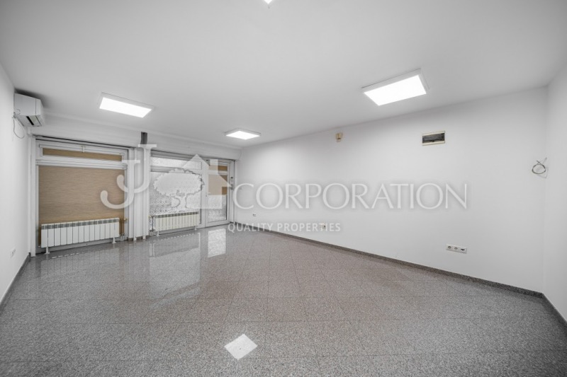 Te huur  Kantoor Sofia , Oborishte , 62 m² | 90575958 - afbeelding [2]