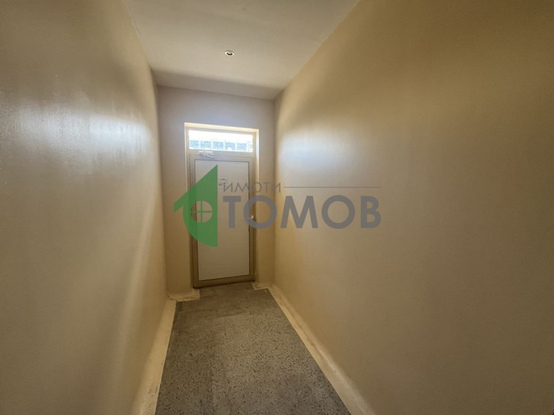 K pronájmu  Úložný prostor Šumen , Basejna , 200 m2 | 58174755 - obraz [4]