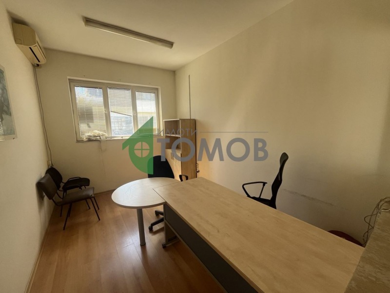 K pronájmu  Úložný prostor Šumen , Basejna , 200 m2 | 58174755 - obraz [5]