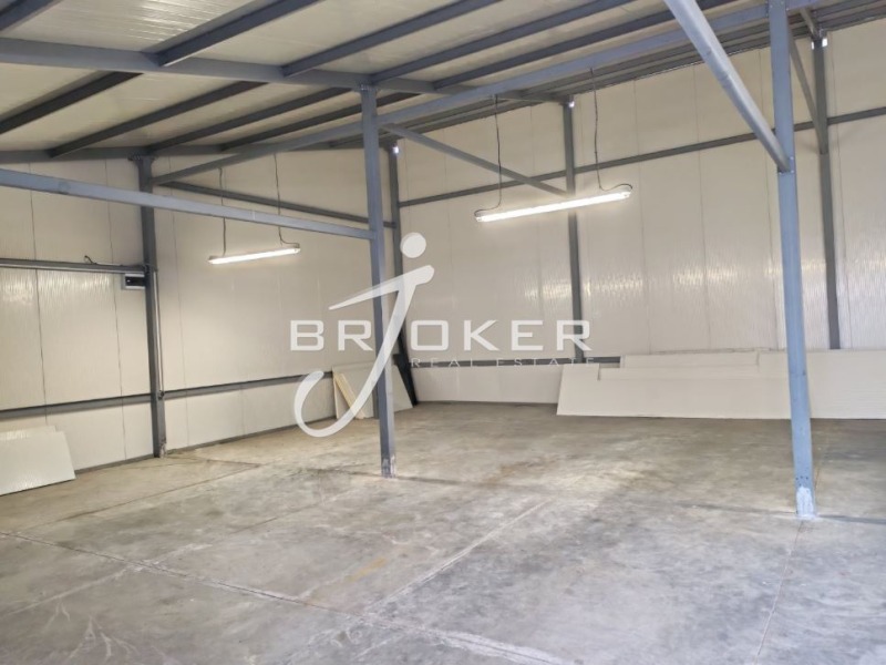 Дава под наем СКЛАД, гр. Кърджали, Промишлена зона - Юг, снимка 2 - Складове - 53532774