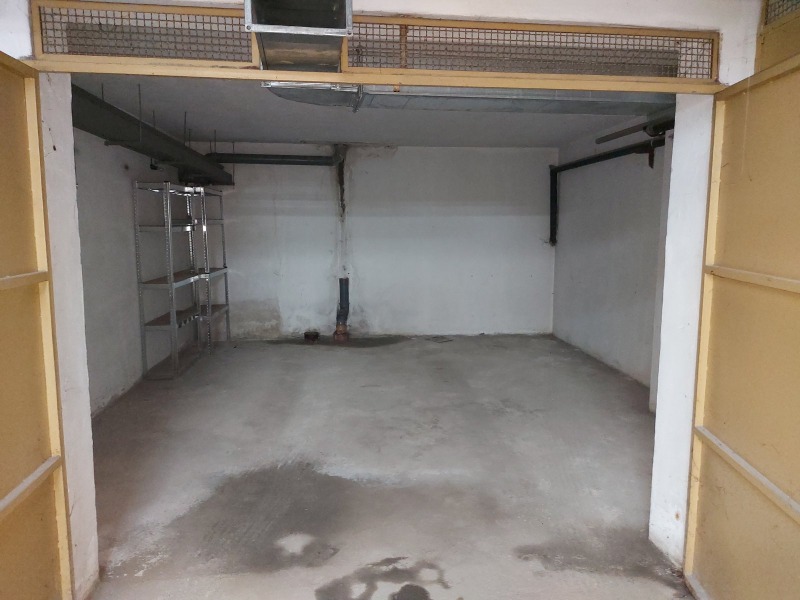 A louer  Garage Sofia , Bakston , 30 m² | 43496424 - image [7]