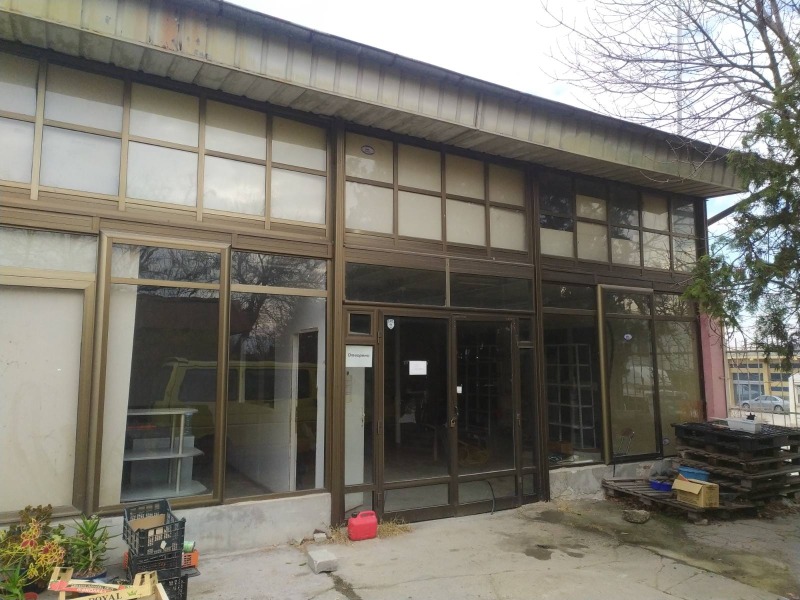 Дава под Наем СКЛАД в град Пловдив, Кършияка - 320 кв.м / 715.81 € » 1 400 лв., СУАН