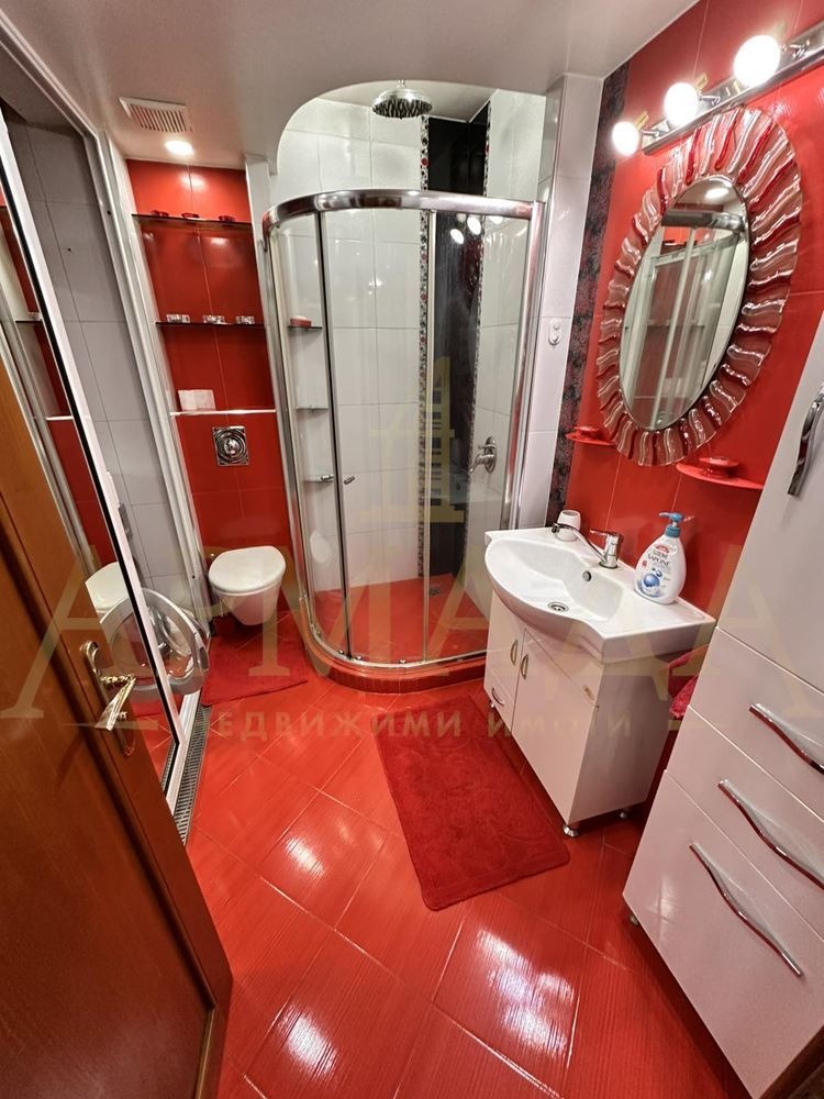 Para alugar  2 quartos Plovdiv , Kiutchuk Parij , 100 m² | 19562689 - imagem [11]