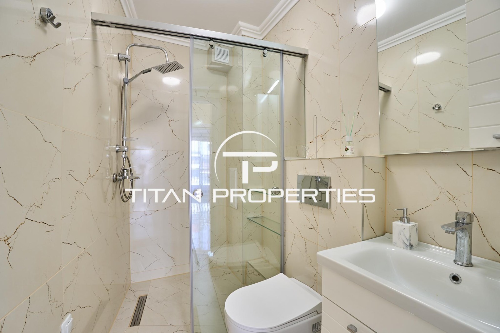 Дава под наем 2-СТАЕН, гр. Пловдив, Център, снимка 8 - Апартаменти - 54362440