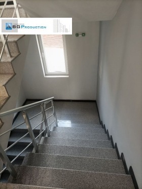 ���� ��� ���� 3-����� | Imot.bg � ����� ������ 13