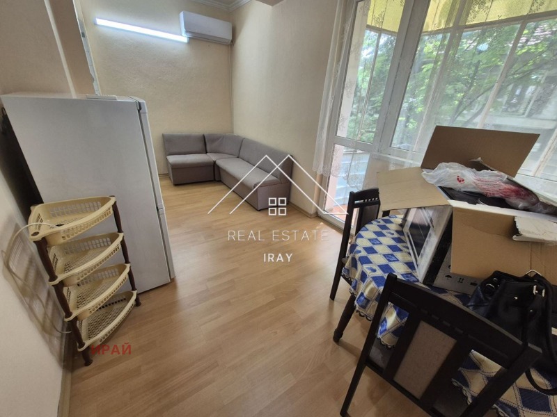 De inchiriat  2 dormitoare Stara Zagora , Țentâr , 80 mp | 49711211 - imagine [9]
