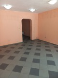 Под наем МАГАЗИН, град София, Яворов • 1280 € / 2503.46 лв. • 76263126 3
