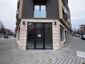 Negozio Tsentar, Sofia 1