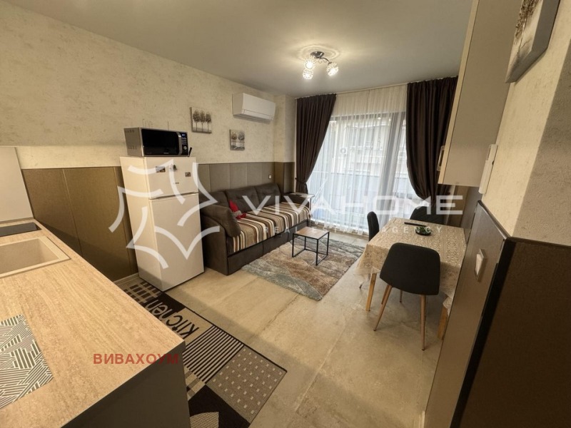 Zu vermieten  1 Schlafzimmer Warna , Zentar , 55 qm | 26852265 - Bild [9]