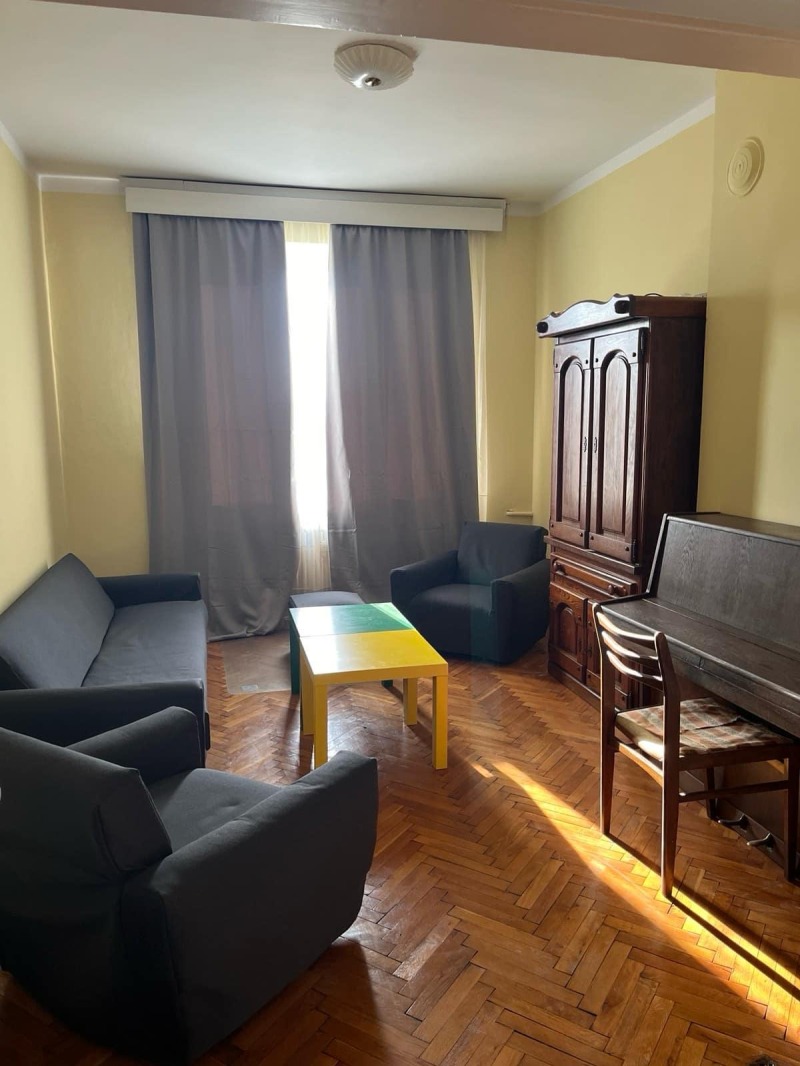 Дава под наем  2-стаен град София , Център , 75 кв.м | 53180625 - изображение [2]