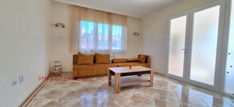 K pronájmu  2 ložnice Sofia , Banišora , 130 m2 | 49598415 - obraz [4]