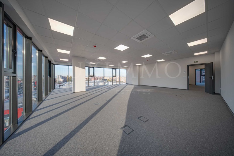 Дава под наем ОФИС, гр. София, Малинова долина, снимка 4 - Офиси - 52302912