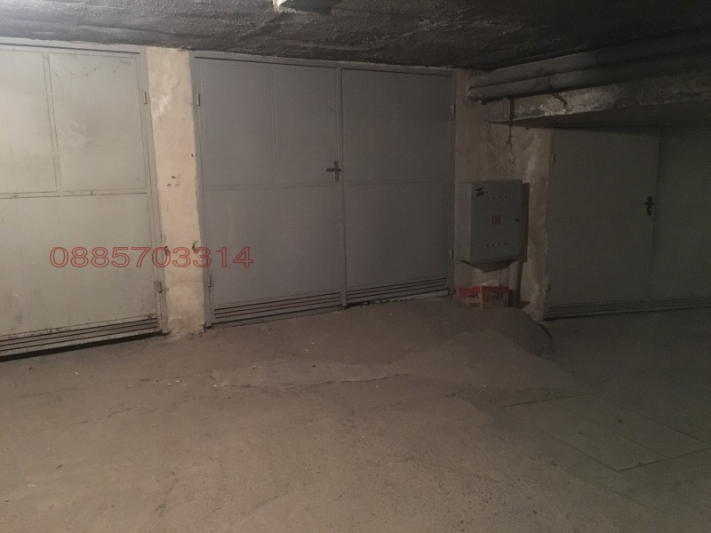 Дава под наем ГАРАЖ, ПАРКОМЯСТО, гр. София, Иван Вазов