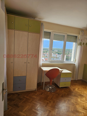 ���� ��� ���� 3-����� | Imot.bg � ����� ������ 8