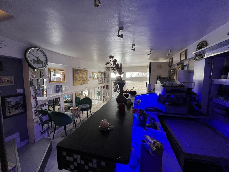 For Rent  Bar, Coffee shop Plovdiv , Tsentar , 44 sq.m | 28528377 - image [4]