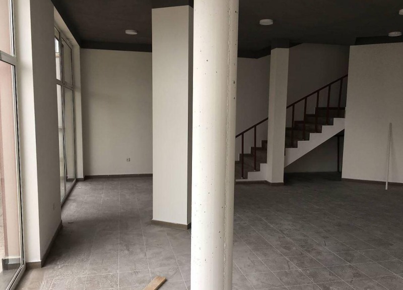 K pronájmu  Prodejna Burgas , Meden rudnik - zona A , 200 m2 | 71557223 - obraz [3]