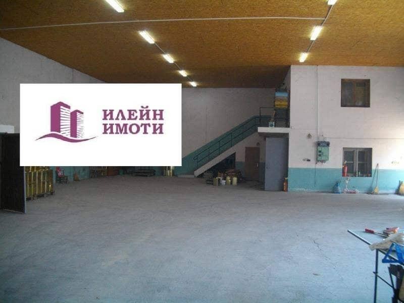 Дава под наем СКЛАД, гр. Русе, Средна кула