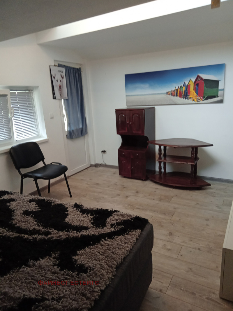 De inchiriat  Etajul casei Sofia , Simeonovo , 60 mp | 76519298 - imagine [9]