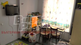 ���� ��� ���� 3-����� | Imot.bg � ����� ������ 8