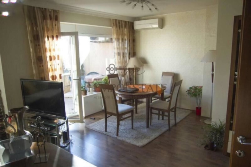 Kiralık  1 yatak odası Sofia , Strelbişe , 81 metrekare | 47311905 - görüntü [2]