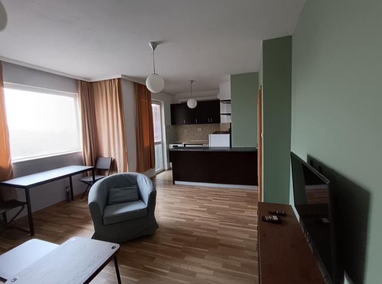 Дава под нем  2-стаен, град Пловдив, Каменица 2 •  375 EUR • ID 43209515 — holmes.bg - [1] 