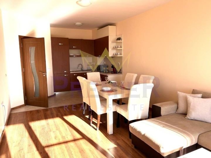 Do wynajęcia  2 sypialnie rejon Dobricz , Balczik , 98 mkw | 99782938 - obraz [3]