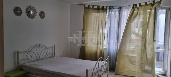 K pronájmu  2 ložnice Varna , Ljatno kino Trakija , 73 m2 | 66065840