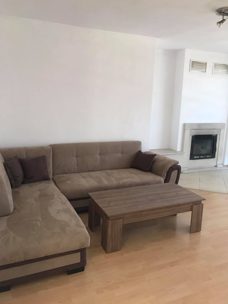 Дава под наем 3-СТАЕН, гр. Пловдив, Изгрев, снимка 7 - Апартаменти - 53563441