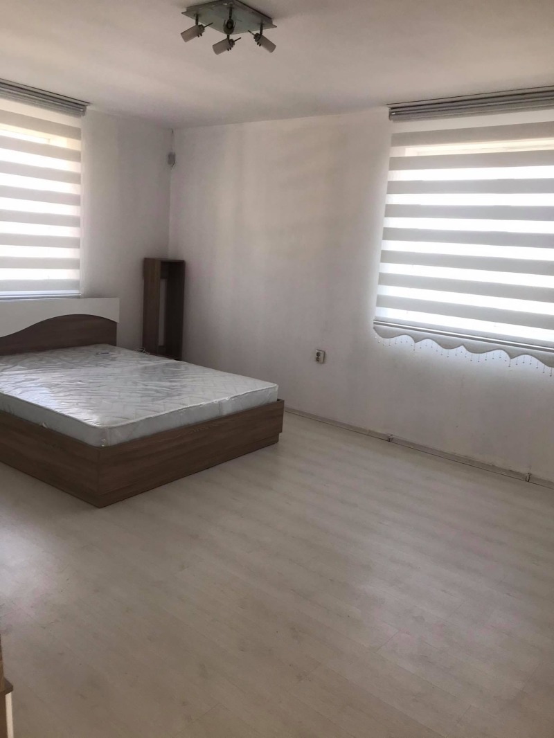 Дава под наем 3-СТАЕН, гр. Пловдив, Изгрев, снимка 4 - Апартаменти - 53563441