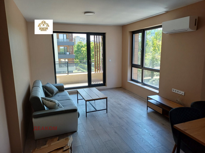 Te huur  1 slaapkamer Plovdiv , Otdich i kultura , 86 m² | 23898695