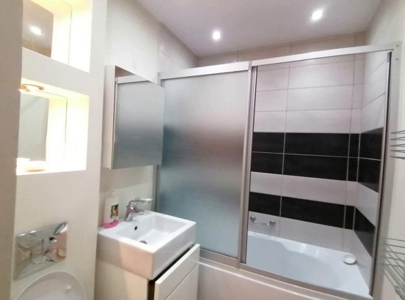 Te huur  2 slaapkamers Sofia , Ovtsja kupel 1 , 70 m² | 80102525 - afbeelding [8]