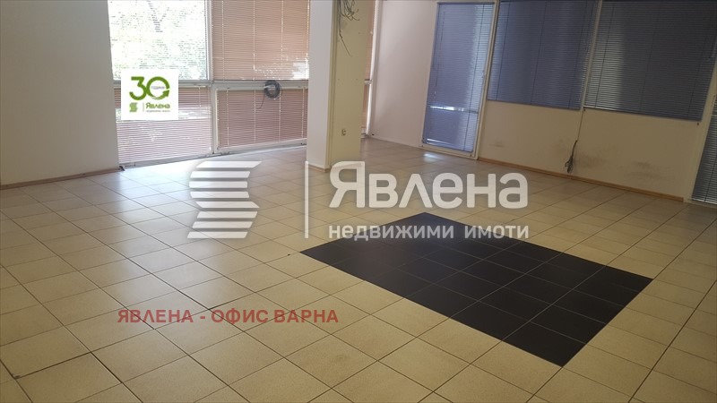 Da affittare  Ufficio Varna , Tsentar , 260 mq | 87031171