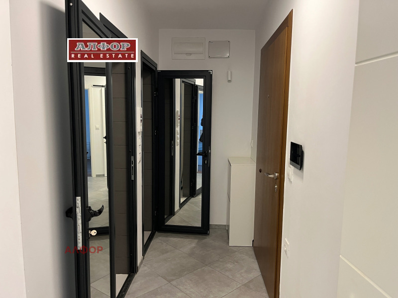 Дава под наем 3-СТАЕН, гр. Варна, Спортна зала, снимка 2 - Апартаменти - 52191238