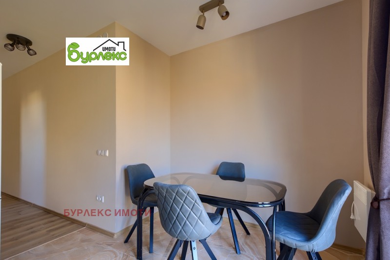 Дава под наем 3-СТАЕН, гр. София, Център, снимка 4 - Апартаменти - 52753486