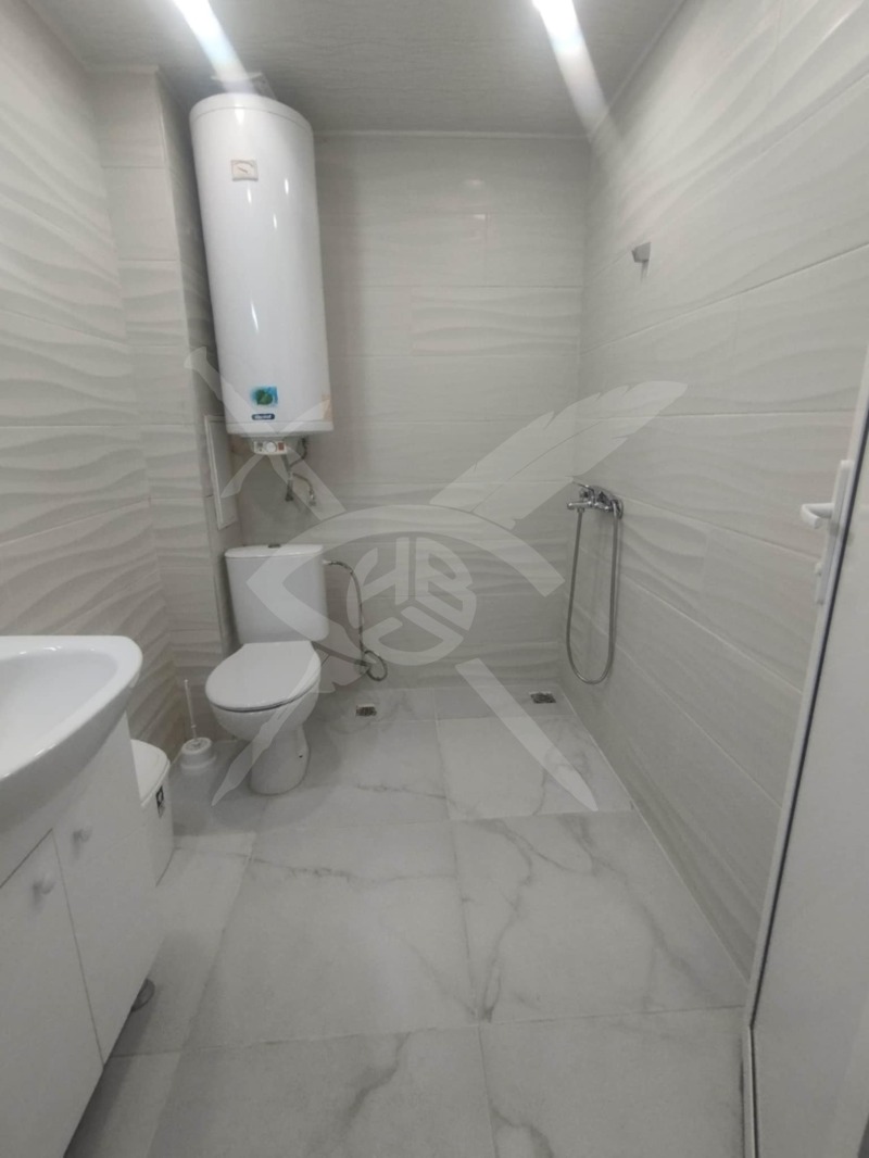 K pronájmu  Studio Varna , Mladost 2 , 40 m2 | 83667571 - obraz [4]
