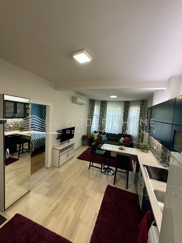 För uthyrning  1 sovrum Sofia , Centar , 75 kvm | 97432578 - bild [2]
