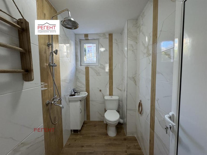 De inchiriat  1 dormitor Gabrovo , Țentâr , 75 mp | 79204045 - imagine [5]