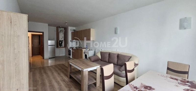 Издаје се  1 спаваћа соба Софија , ПЗ Хладилника , 86 м2 | 99079061