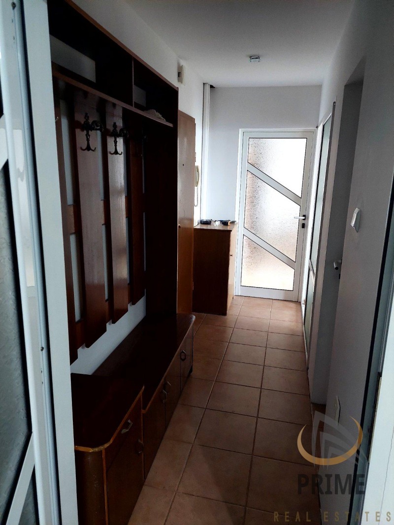 Дава под наем  2-стаен град Бургас , Зорница , 62 кв.м | 76564721 - изображение [9]