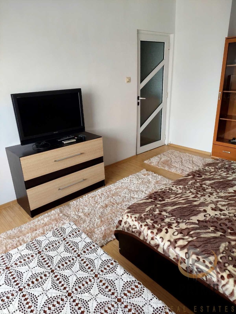 Дава под наем  2-стаен град Бургас , Зорница , 62 кв.м | 76564721 - изображение [2]