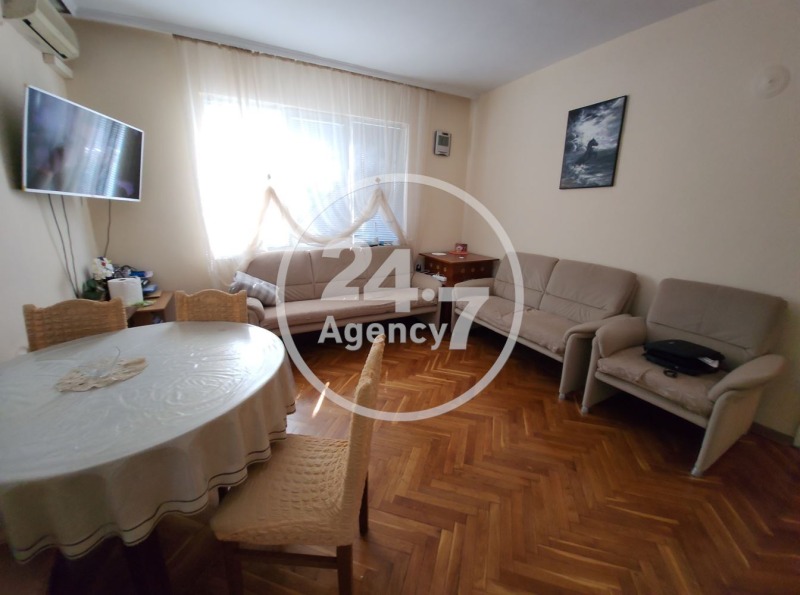 För uthyrning  2 sovrum Varna , Centar , 75 kvm | 87243701 - bild [8]