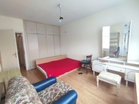 ����� ���� ��� ���� 3-�����,���� �����, ������ 1>