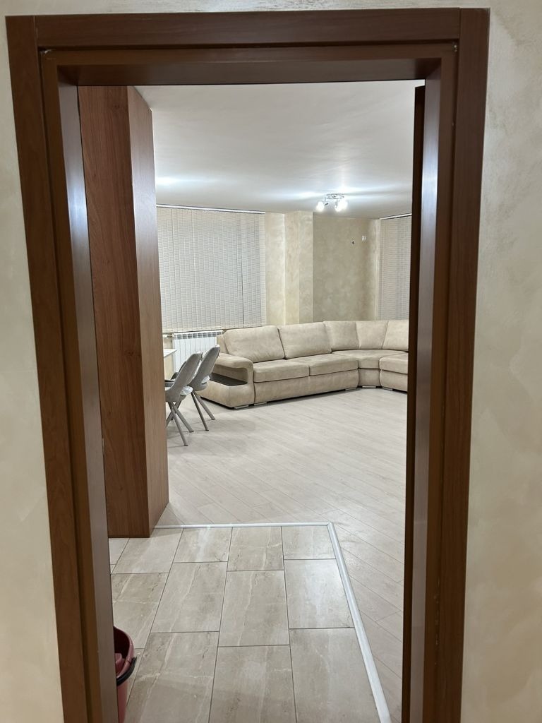 Дава под наем 3-СТАЕН, гр. Плевен, Широк център, снимка 2 - Апартаменти - 52812312