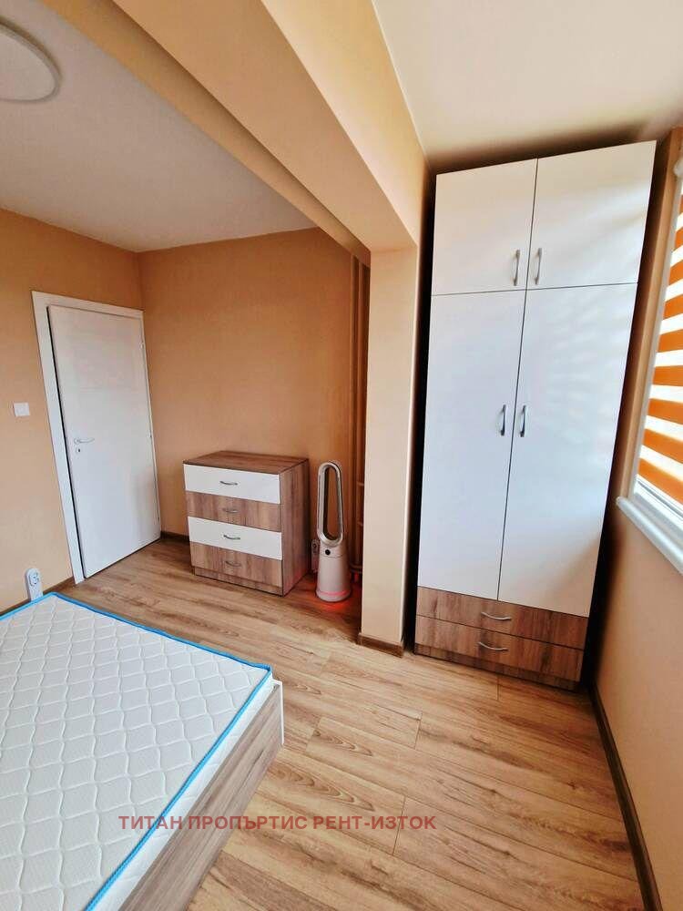 Дава под наем 2-СТАЕН, гр. Бургас, Славейков, снимка 4 - Апартаменти - 53558140