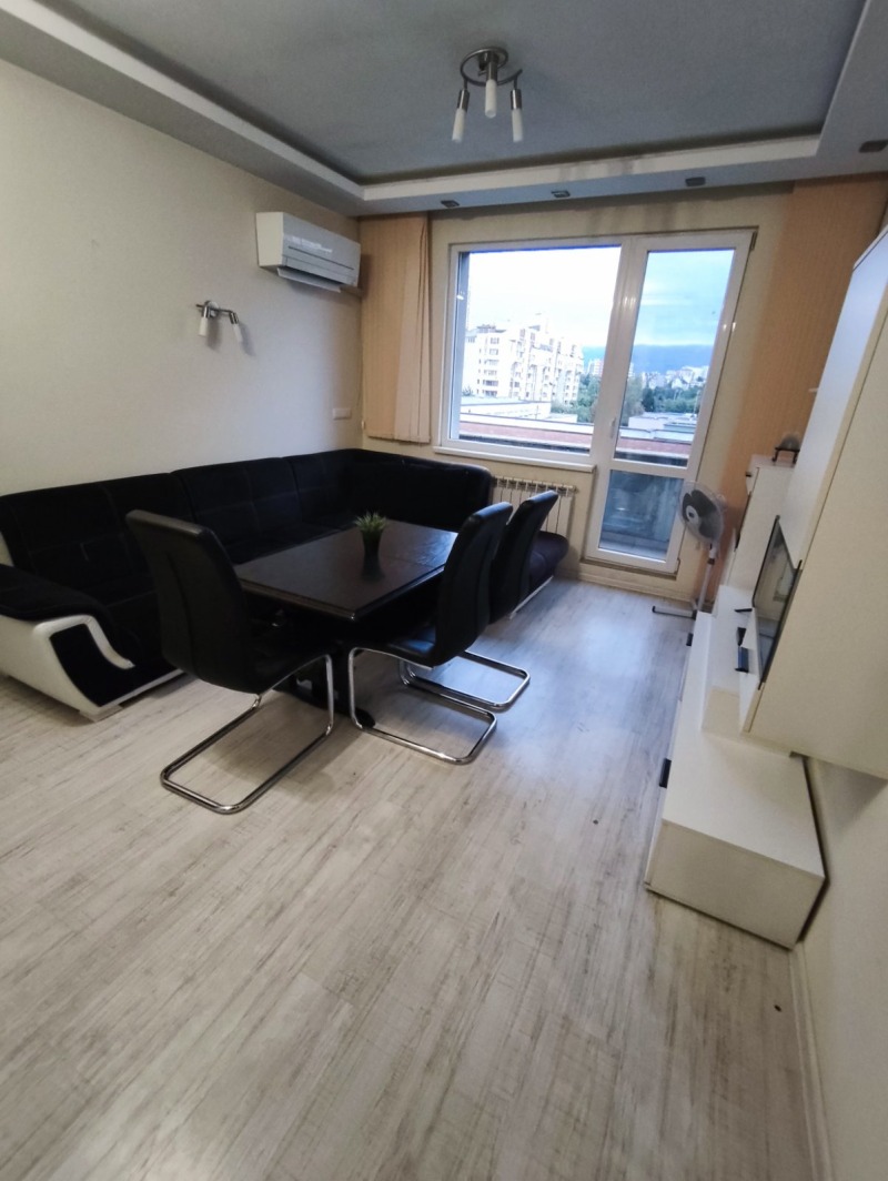 Под наем 3-СТАЕН, град София, Център • 767 € / 1500.12 лв. • 51218714 1