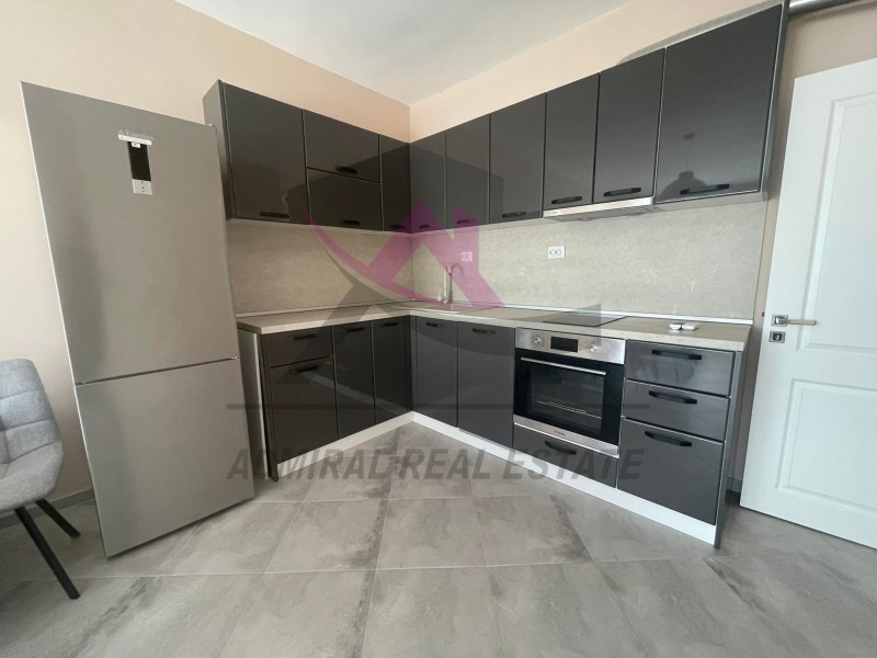 En renta  2 dormitorios Varna , Chayka , 85 metros cuadrados | 35218824