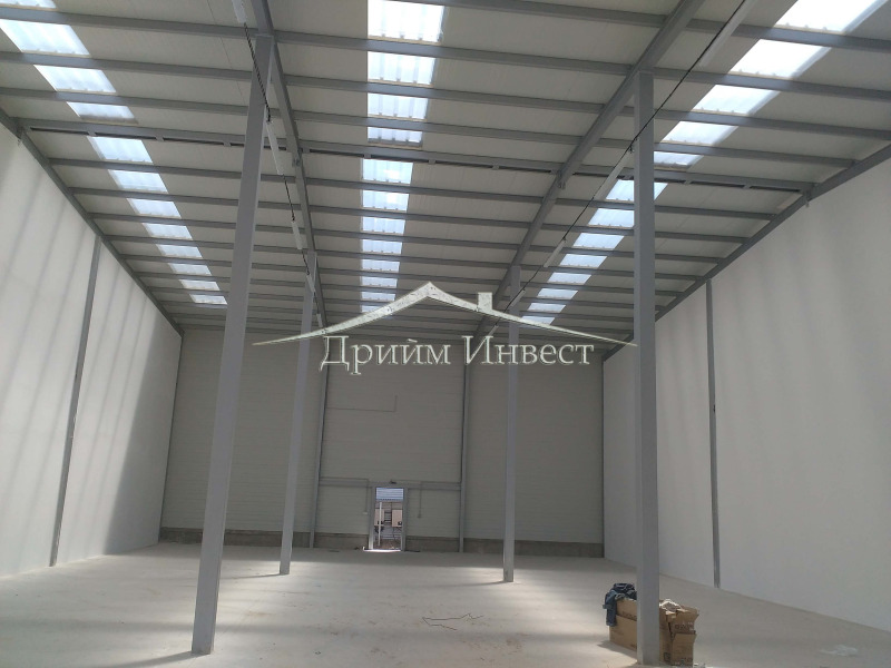 Дава под наем ПРОМ. ПОМЕЩЕНИЕ, гр. Пловдив, Индустриална зона - Юг, снимка 2 - Производствени сгради - 52117060