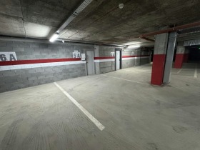 ГАРАЖ, ПАРКОМЯСТО, 18 m2