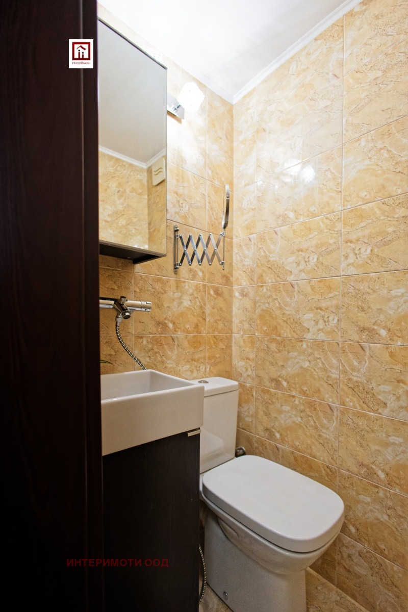 Дава под наем 2-СТАЕН, гр. София, Център, снимка 13 - Апартаменти - 52732899