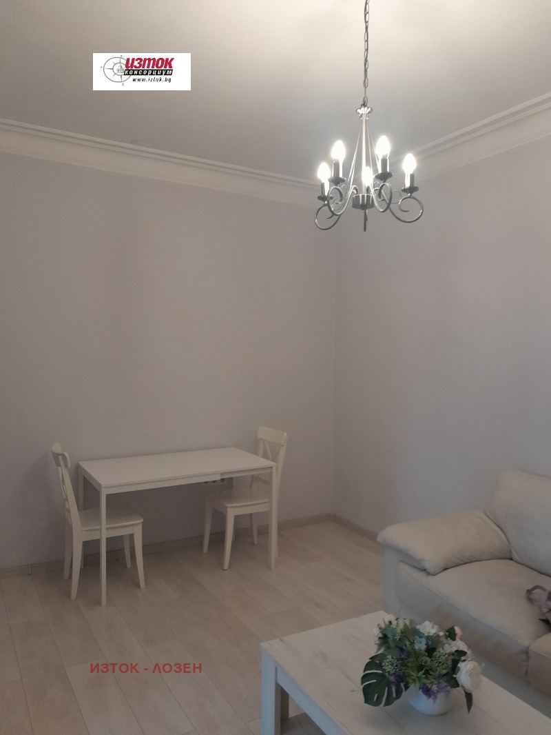 Дава под наем 2-СТАЕН, гр. София, Център, снимка 6 - Апартаменти - 53373445